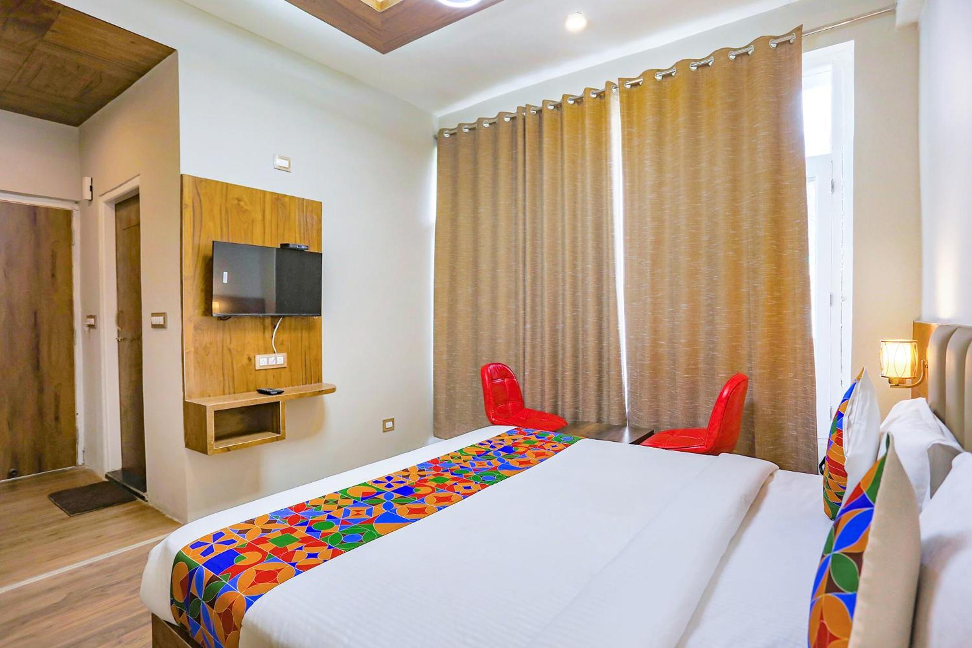 Fabhotel Outhills Manali  Ngoại thất bức ảnh
